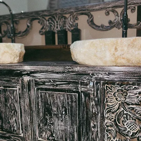 فندق مبيت وإفطار Il Fienile غواستالا